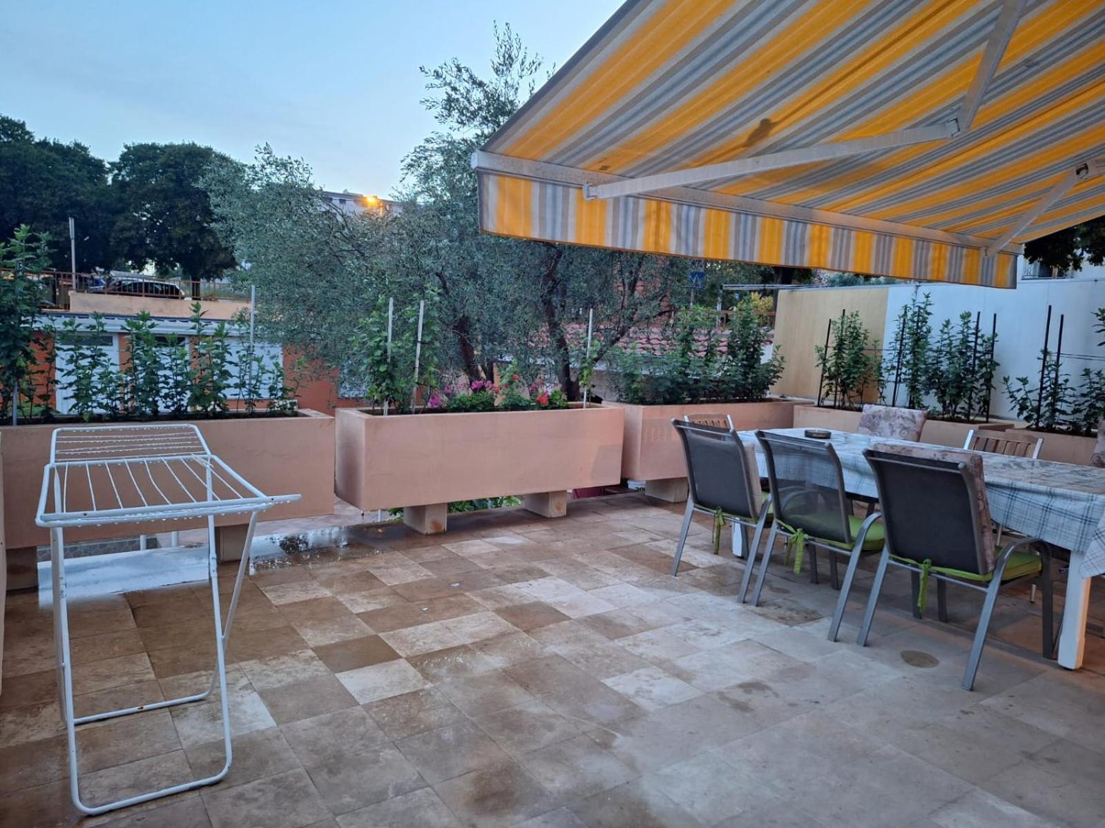 Hana Apartments Zadar Buitenkant foto